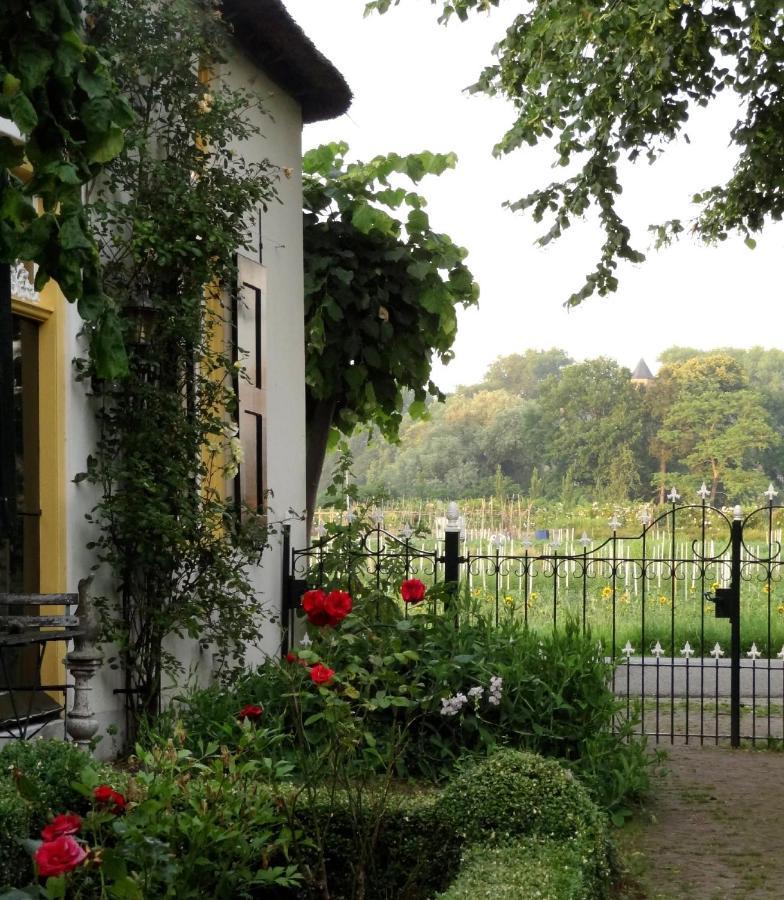 Waerdenhoeve Waardenburg Exteriör bild